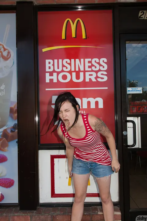 Lizz Tayler: BBW Brunettes Flash Their Big Tits in Panties Outdoors – photo 8 of 11