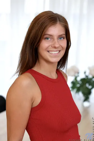 Tiffany Blue – Thick Czech Redhead Strips Out of Her Dress and Spreads