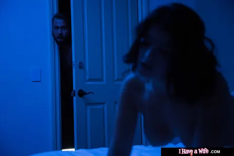 LaSirena69: Busty Latina in Heels Gives a Blowjob and Takes Anal in the Kitchen – photo 1 of 20