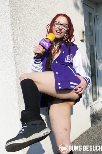 Jezzicat – German Redhead in Glasses Has Sex in the Bathroom