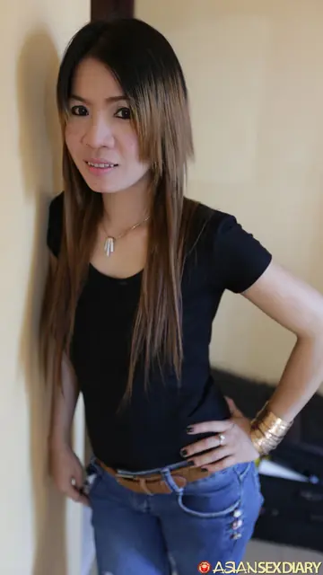 Asian MILF Fucks POV Style and Kisses Her Partner