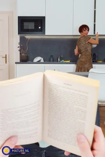 Ola Ramona – Thick Redhead MILF in Stockings Rides Cock in POV