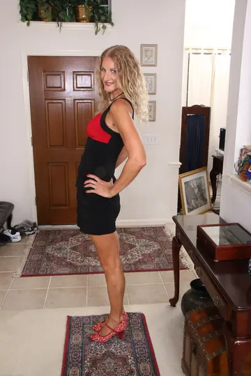 Curly Blonde MILF Flaunts Her Tan Lines While Spreading Her Legs