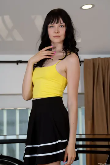 Tall Brunette Undresses and Poses Nude for Glamour Shots