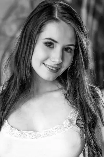 Vanessa Angel – Brunette with Natural Tits Undresses and Spreads Her Shaved Pussy