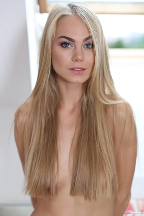 Nancy A: Blonde with Natural Tits Pulls Shorts Aside and Spreads – photo 21 of 21