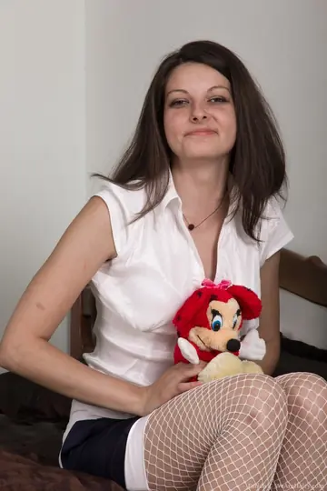 Farida – Brunette in Stockings and Heels Fingers Her Hairy Pussy Deep