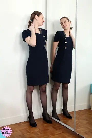 Rose Bud – Busty Short-Haired Brunette Shows Her Hairy Pussy in Stockings and Skirt