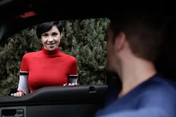 Slim Latina Takes a Facial After Outdoor Blowjob and Sex