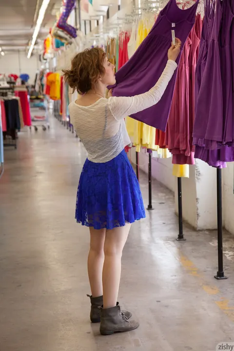 Ursa Finley: Petite Redhead Flashes Her Ass in Shop – photo 5 of 11