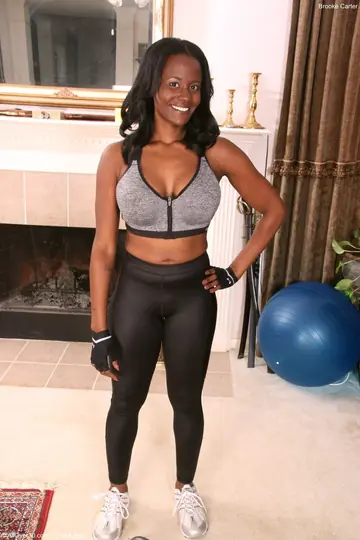 Petite Ebony MILF Strips and Spreads in the Gym