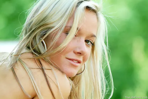 Carmen Cocks: Skinny Blonde Flashes Her Body Outdoors – photo 11 of 20
