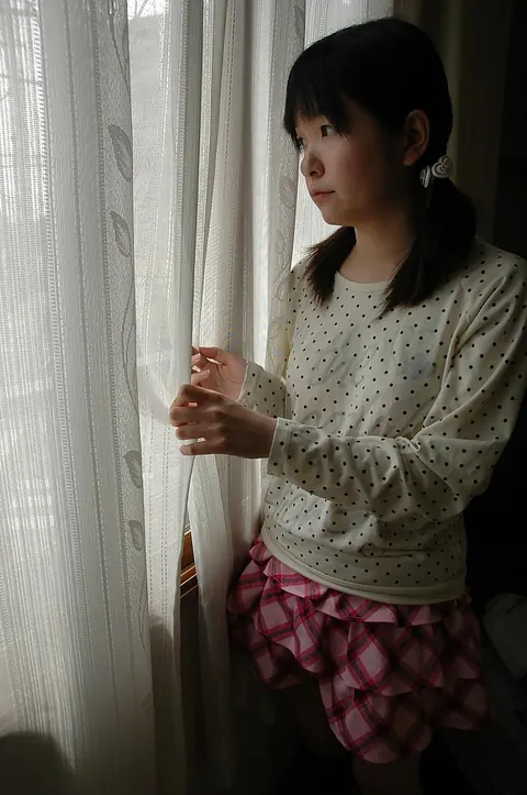 Japanese Woman Takes Off Her Panties and Fingers Her Shaved Pussy – photo 3 of 16