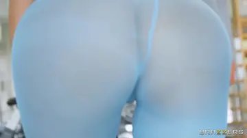 Busty Thick Latina Sucks British Cock and Fucks Outdoors