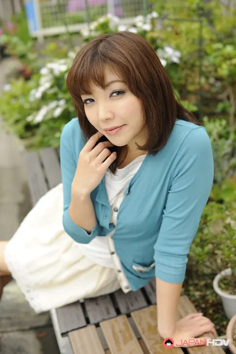 Juri Kitahara: Japanese Brunette in a Skirt and Heels Poses Outdoors – photo 8 of 15