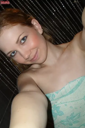 Daphne Angel – Redhead PAWG in Pigtails Soaps Up and Spreads in the Bathroom