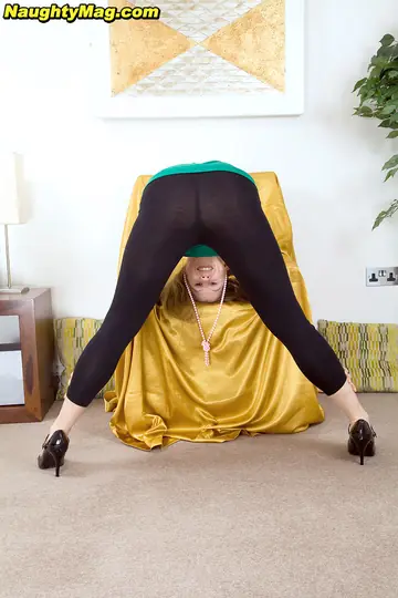 Busty Brunette Strips Out of Her Yoga Pants and Spreads Her Hairy Pussy