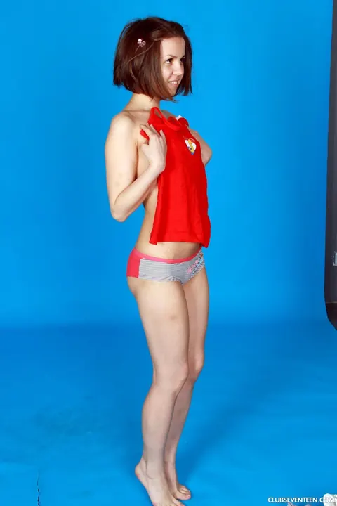 Jalace: Petite European Redhead Undresses and Spreads Her Pussy – photo 13 of 20