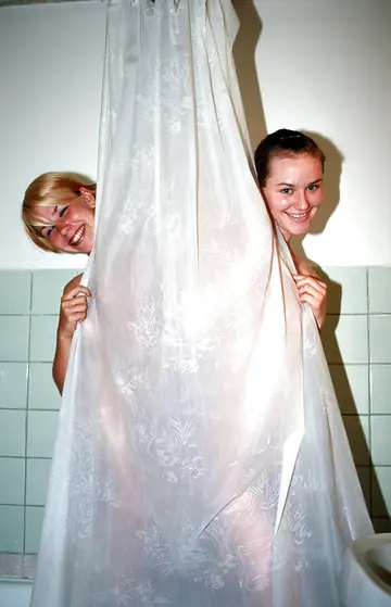 Thick Woman with Big Ass Spreads in the Shower
