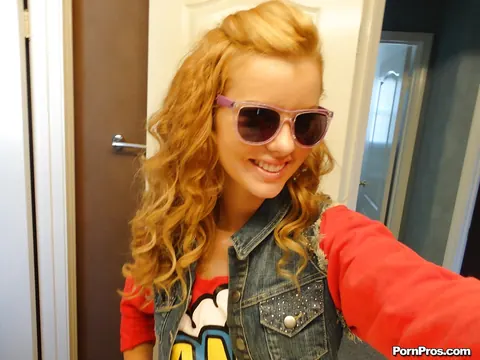 Jessie Rogers: Blonde Latina PAWG in Glasses Strips and Spreads – photo 1 of 16