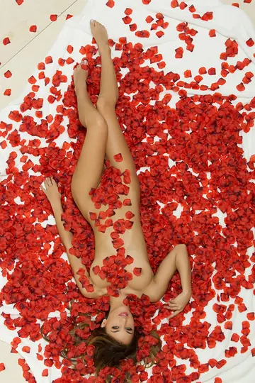 Uma Jolie – Brunette Undresses and Spreads Amid Rose Petals