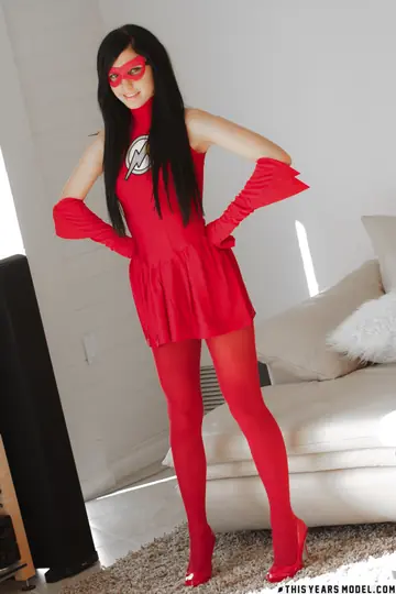 Catie Minx – Tattooed Brunette Spreads Her Trimmed Pussy in a Skirt and Pantyhose