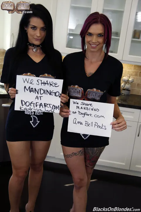 Anna Bell Peaks: Busty Redhead PAWG Eats Pussy and Takes BBC in the Kitchen Threesome – photo 1 of 21