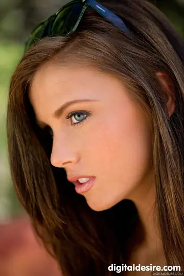 Whitney Westgate – Brunette Poses Nude to Show Her Big Natural Tits