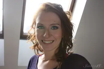 Hanka – Redhead Strips Out of Her Lingerie and Shorts Then Spreads