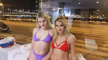 Cherry Kiss – Blonde in a Bikini Gives a Blowjob in a Foursome