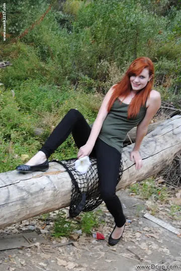 Felicia Davies – Thick European Redhead Strips Nude in the Forest