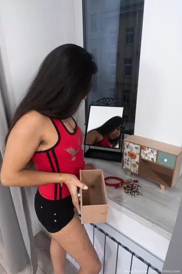 Amira Roshane – Hairy Brunette in Shorts Masturbates with a Dildo