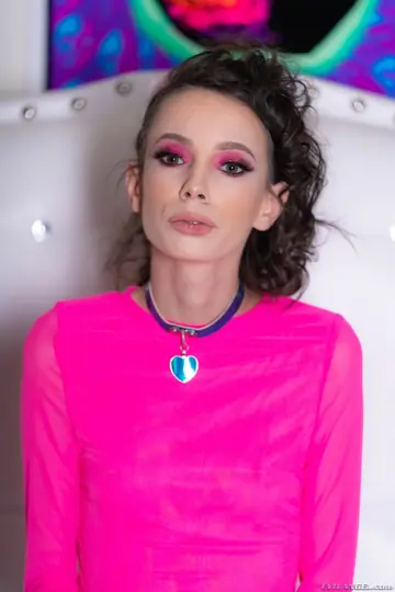 Aria Haze – Slim Brunette in High Heels Gets Fucked Doggy Style and Takes a Facial