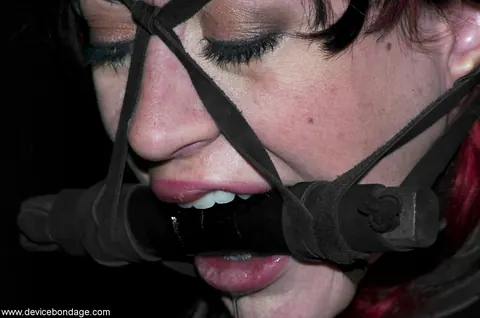 Mina Meow: Redhead in Bondage Uses a Dildo and Fingers Herself – photo 14 of 21