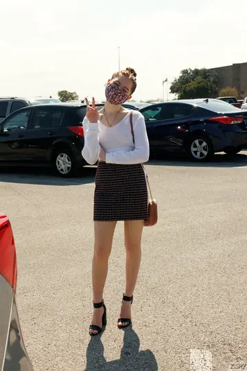 Myra Glasford – Redhead Flashes and Strips Naked in a Parked Car