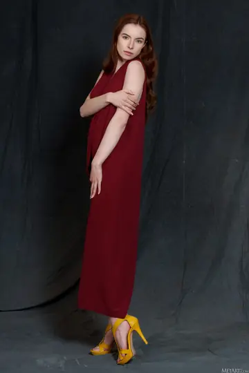 Loren Sun – Petite Czech Redhead Strips Out of Her Dress and Spreads