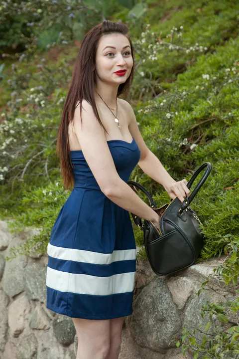 Adolisca Cooley: Tall Brunette Flashes Her Panties on a Forest Path – photo 8 of 12