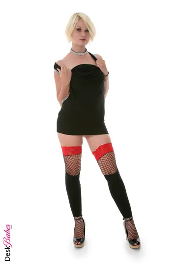 Blonde PAWG Strips Out of Her Stockings and Sucks a Toy