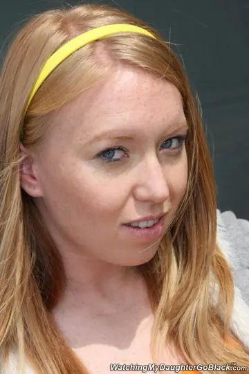 Ami Emerson – Blonde MILF Takes BBC and Gets a Cumshot