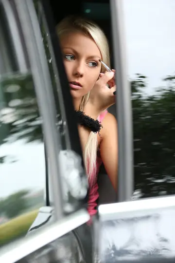 Pinky June – Blonde Strips Out of Her Heels in the Forest