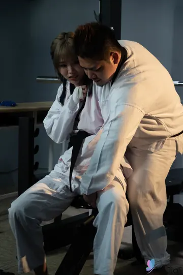 Chinese Woman with Pigtails Gets Fucked and Takes a Facial