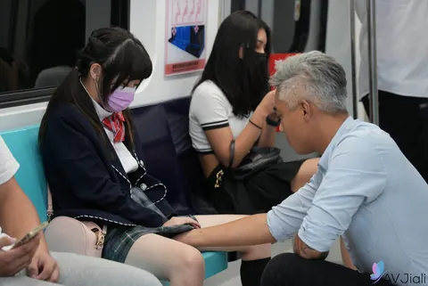 Japanese Woman in a Skirt Sucks Cock and Takes Anal on Public Transit – photo 4 of 15
