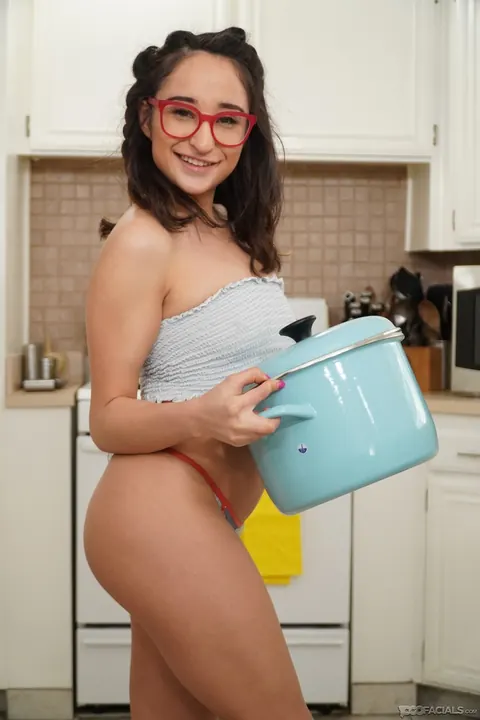 Isabella Nice: Petite Latina in Glasses Sucks Multiple Cocks for Facials – photo 8 of 20