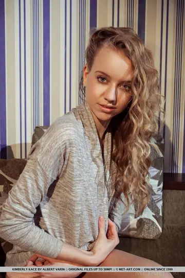 Kimberly Kace – Slim European Blonde Strips and Spreads Her Legs