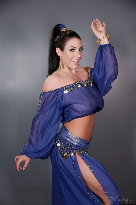 Angela White: Tattooed Brunette MILF Shows Her Big Natural Tits – photo 4 of 15