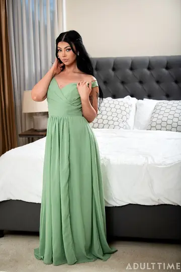Holly Day – Brunette Undresses, Uses a Dildo, and Has Sex with Her Partner