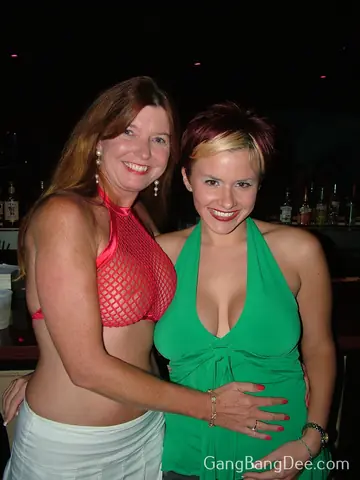 Dee Delmar – Busty Redhead MILF in a Skirt Licks Pussy in Group Action