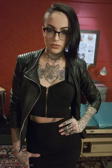 Tattooed Lesbian Strips and Licks Her Partner's Pussy